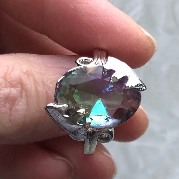 Costume jewelry statement rings lot of 3 CLOSET CLEAR OUT - Picture 6 of 12